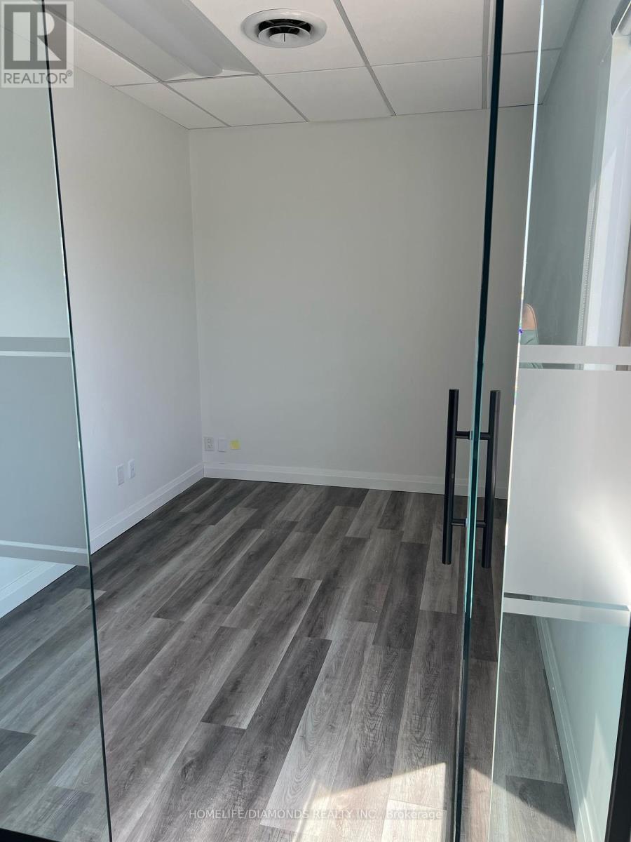 202 - 1830 Dundas Street E Property Photo 6