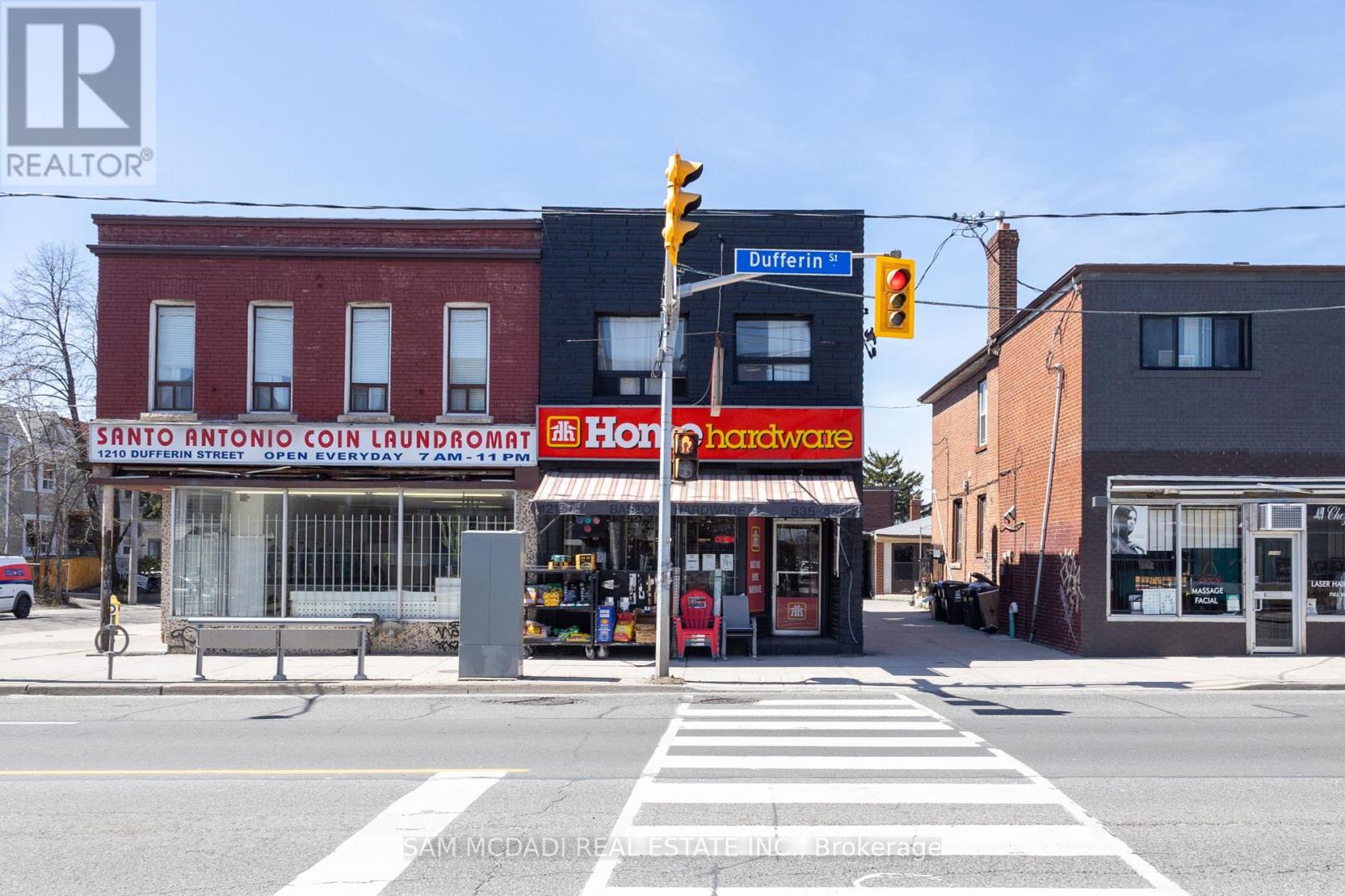 1212 Dufferin Street Property Photo 1