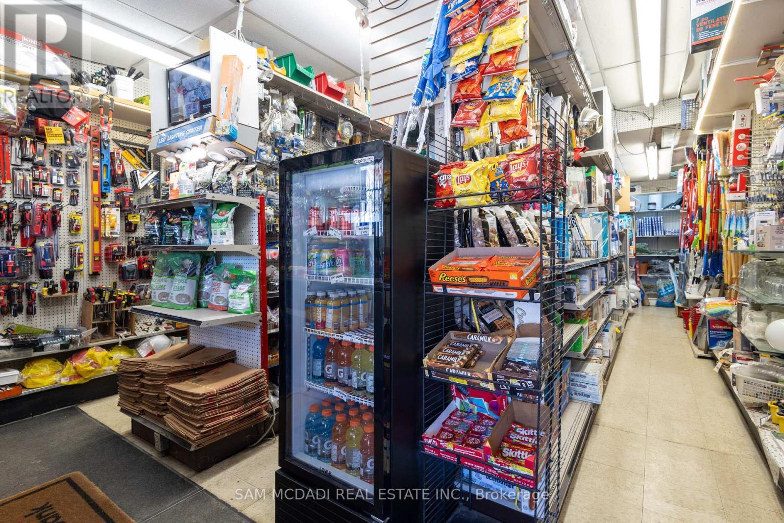 1212 Dufferin Street Property Photo 2
