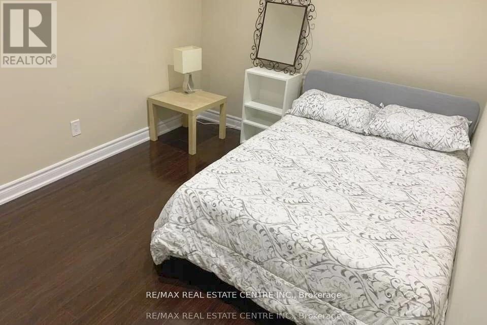 110 Allenby Avenue Property Photo 37