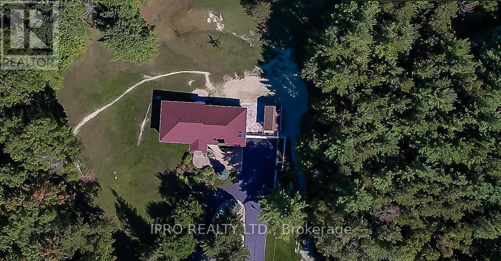8339 Finnerty Side Road Property Photo 1