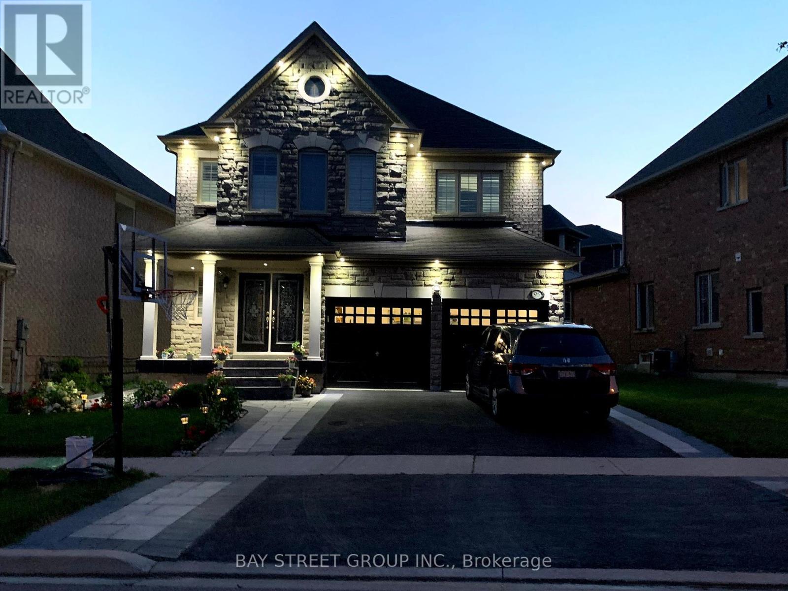 95 Leadership Drive Property Photo 1