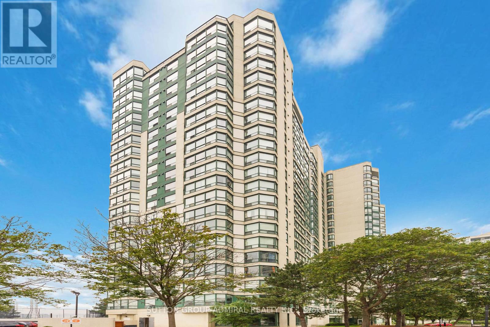 1011 - 4460 Tucana Court Property Photo 1