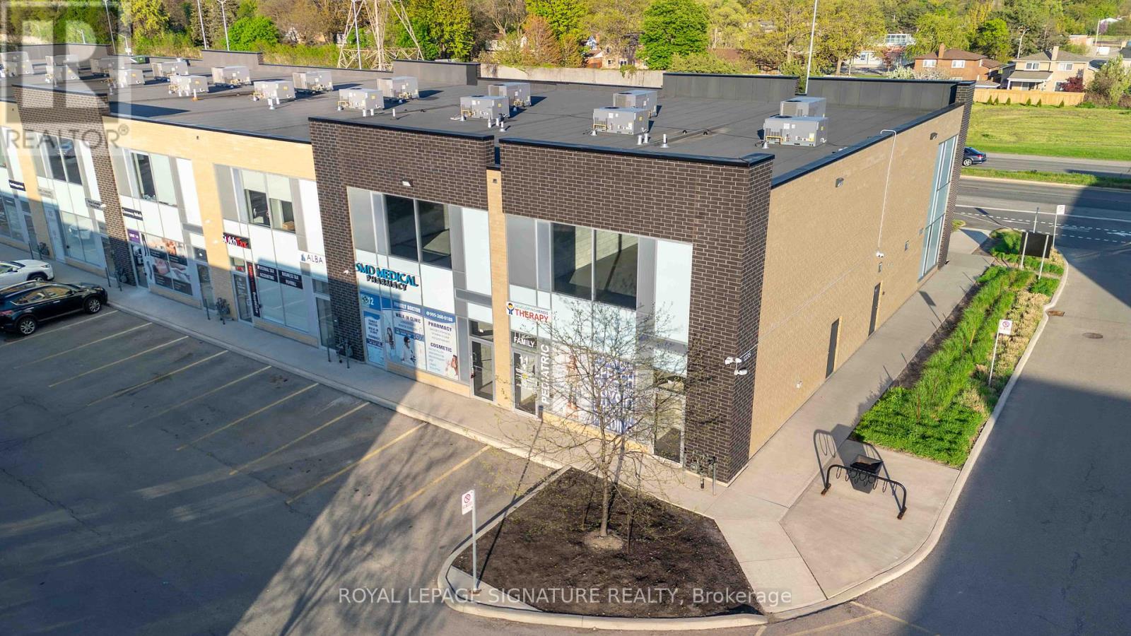 12a - 1235 Queensway E Property Photo