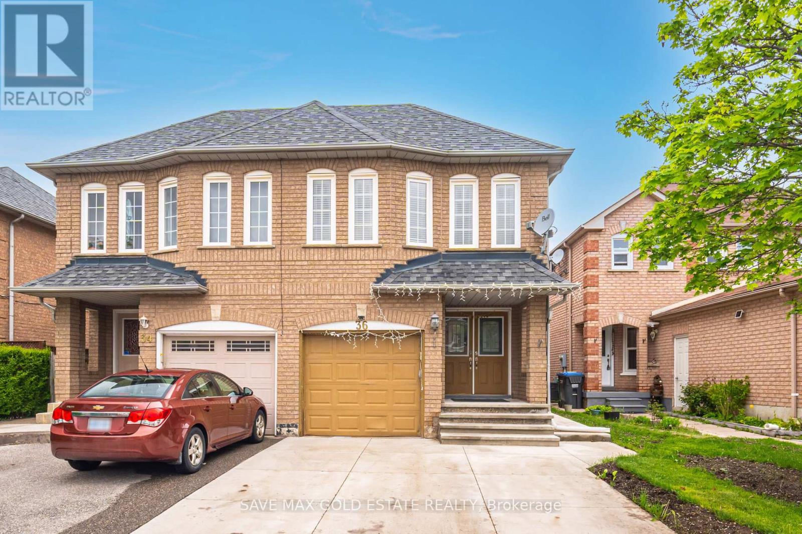 36 Herkes Drive Property Photo 1