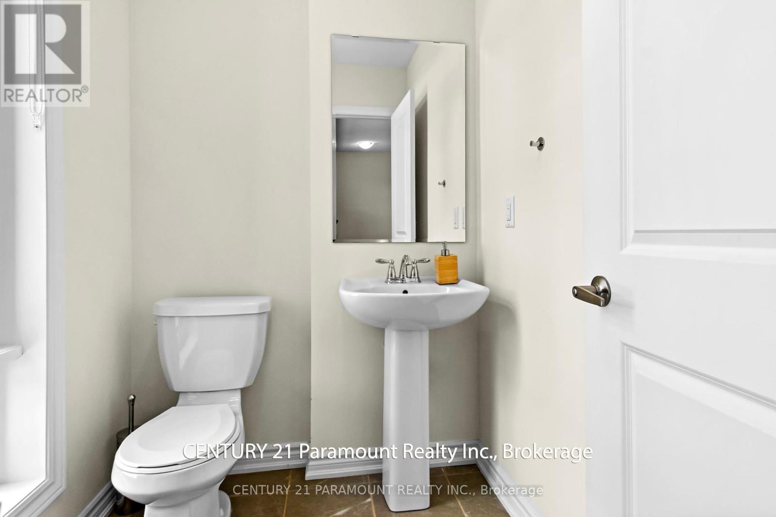 34 Purple Sage Drive Property Photo 12
