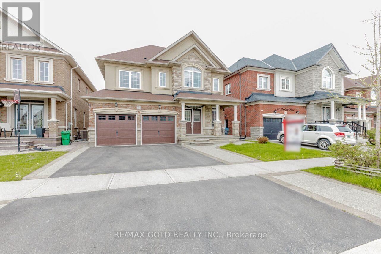 74 Bucksaw Street Property Photo 1