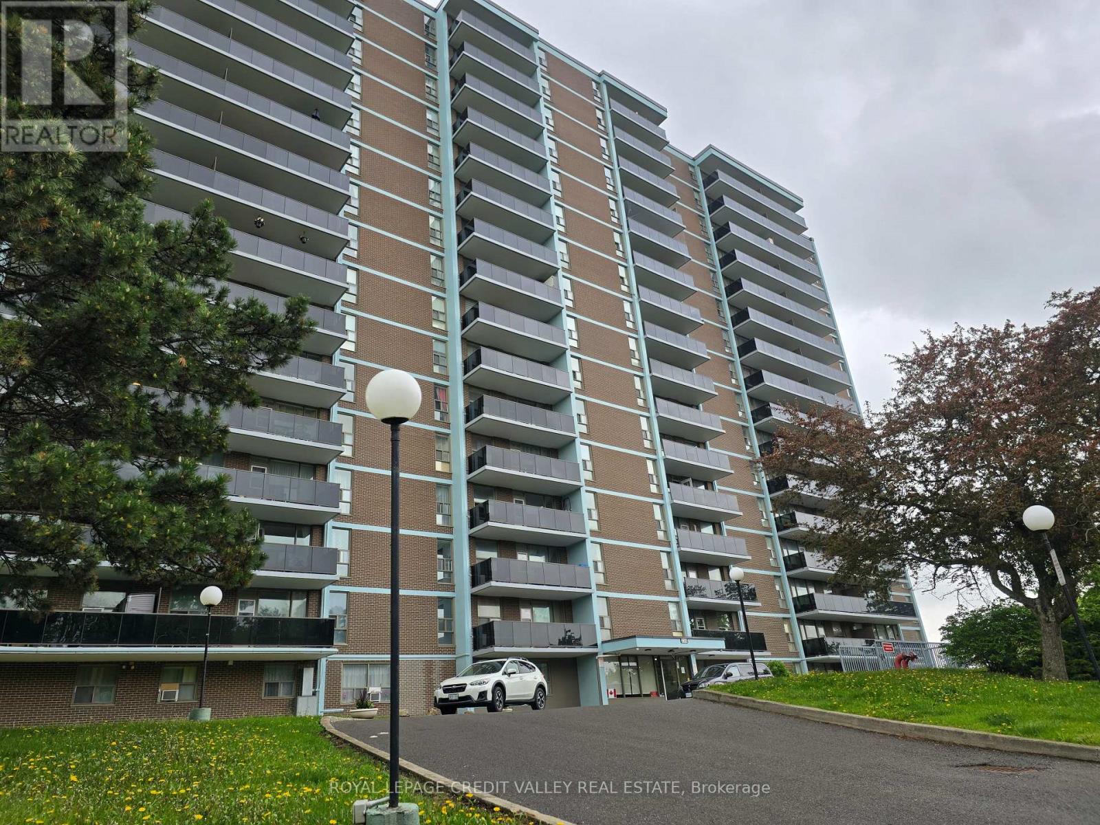 1705 - 235 GRANDRAVINE DRIVE Property Photo 1