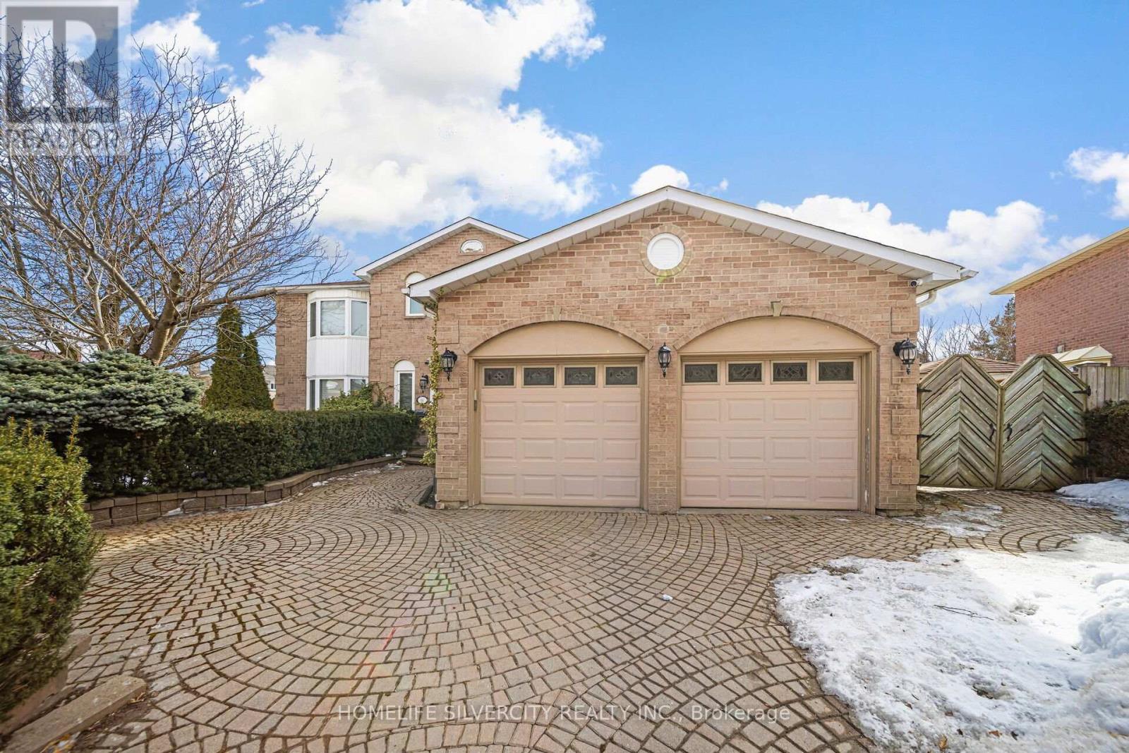 14 Rembrandt Crescent Property Photo 1