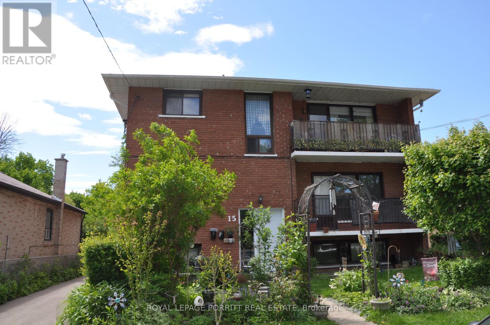 15 MUSKOKA AVENUE Property Photo 1