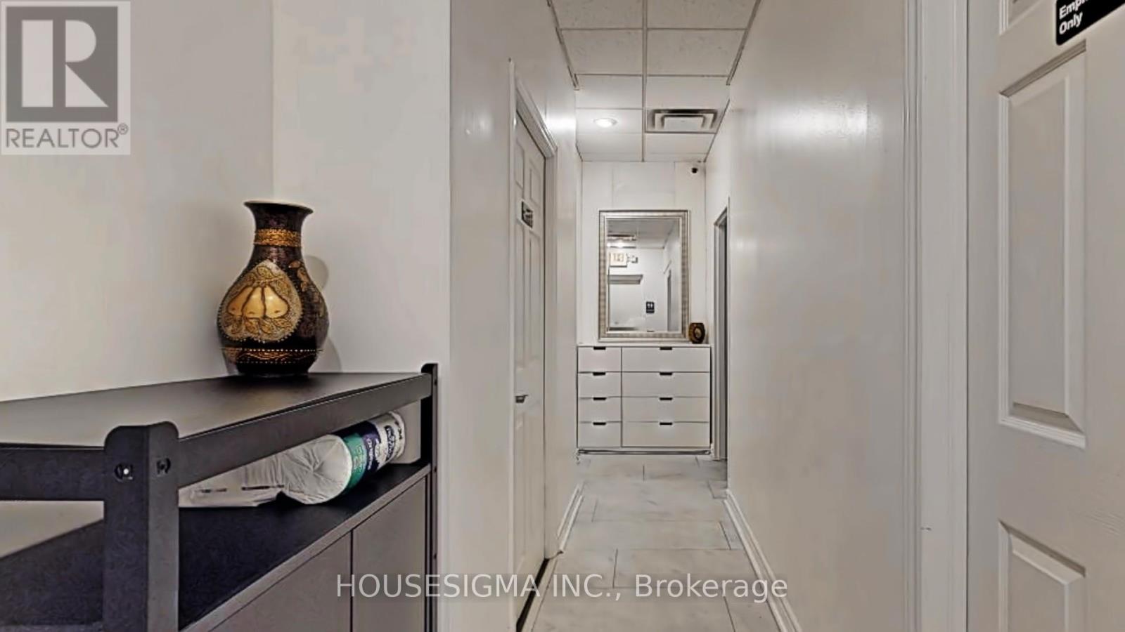 1784 Jane Street Property Photo 18