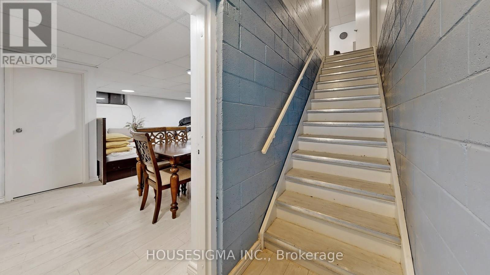 1784 Jane Street Property Photo 20