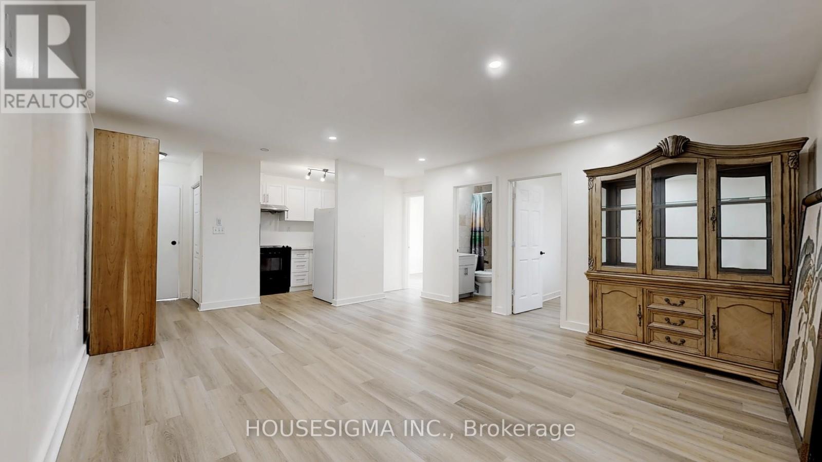 1784 Jane Street Property Photo 25