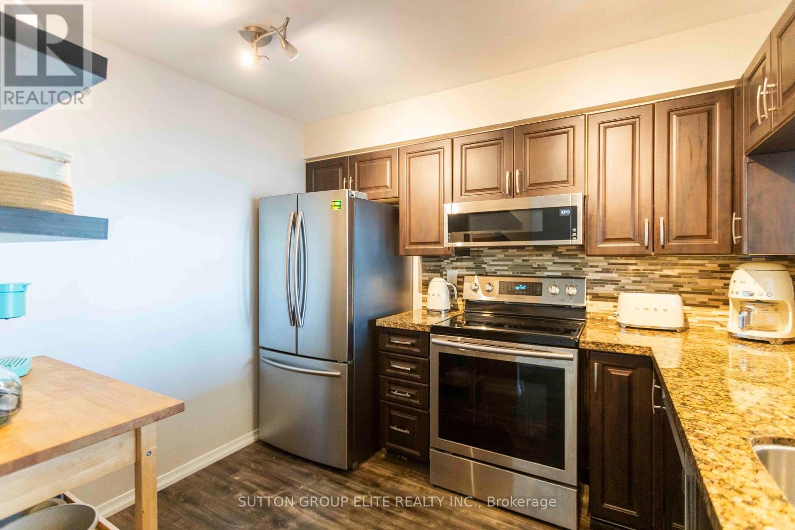 1206 - 330 Rathburn Road W Property Photo 11