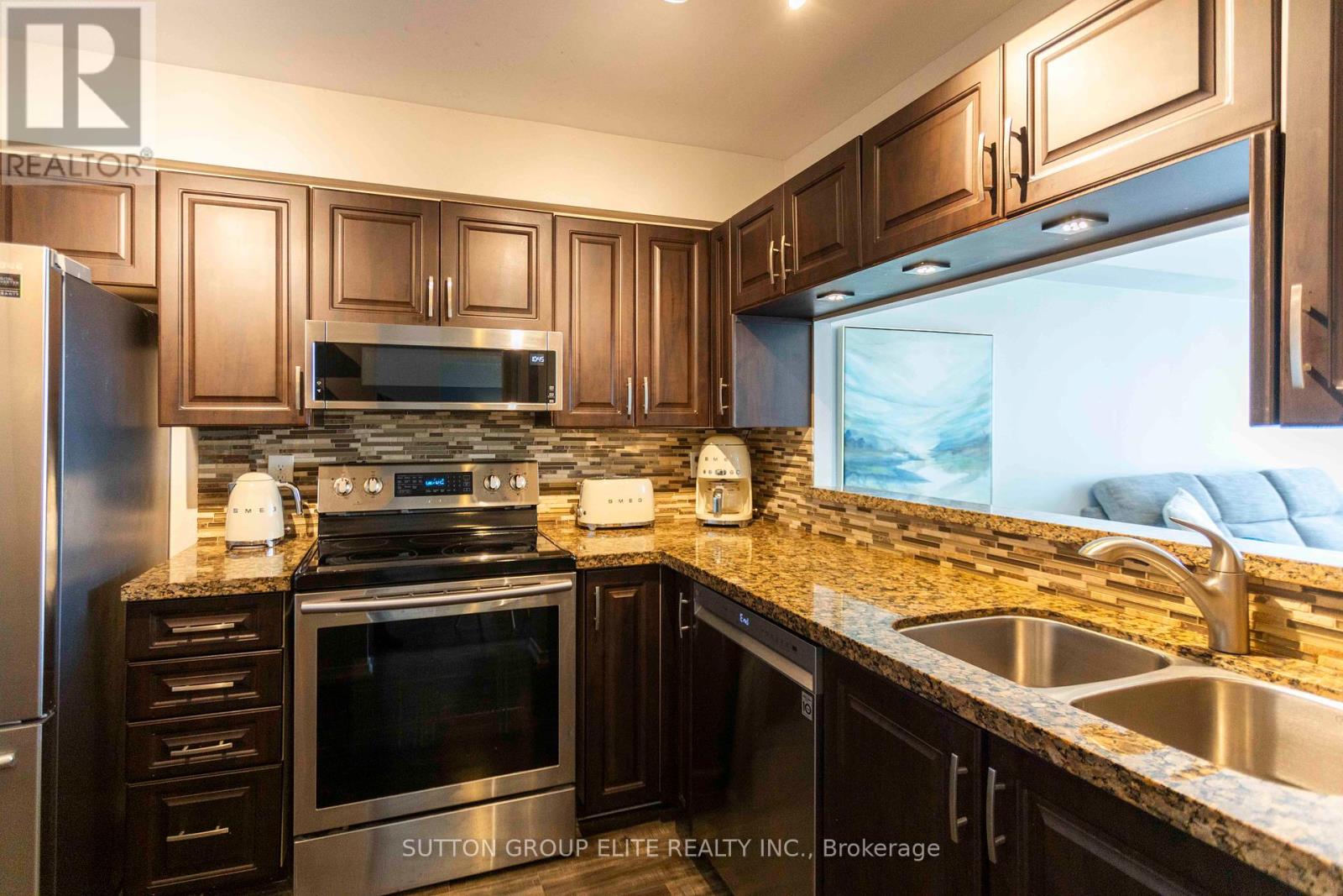 1206 - 330 Rathburn Road W Property Photo 14