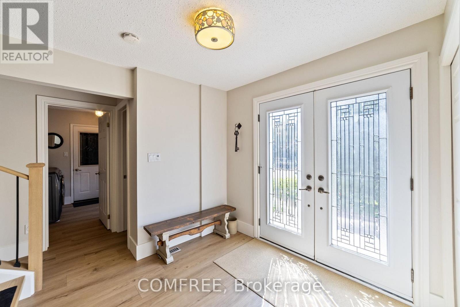 2131 Upland Drive Property Photo 4