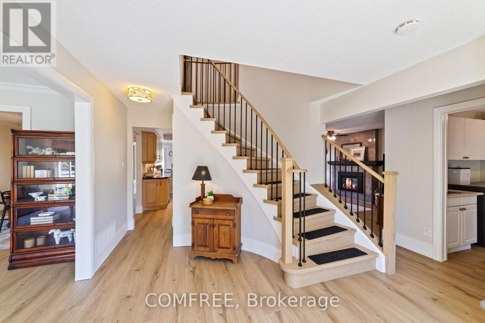 2131 Upland Drive Property Photo 5