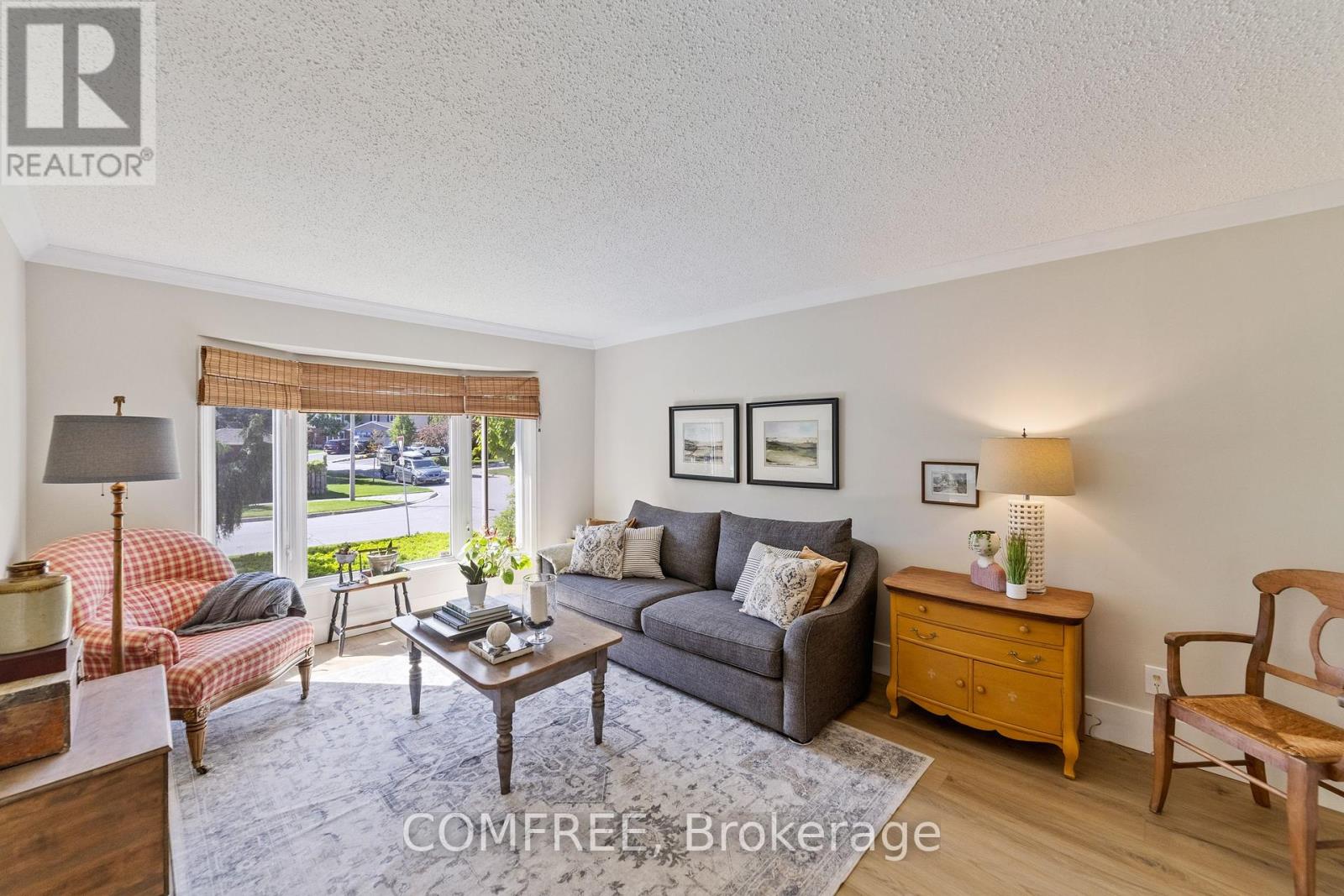 2131 Upland Drive Property Photo 6