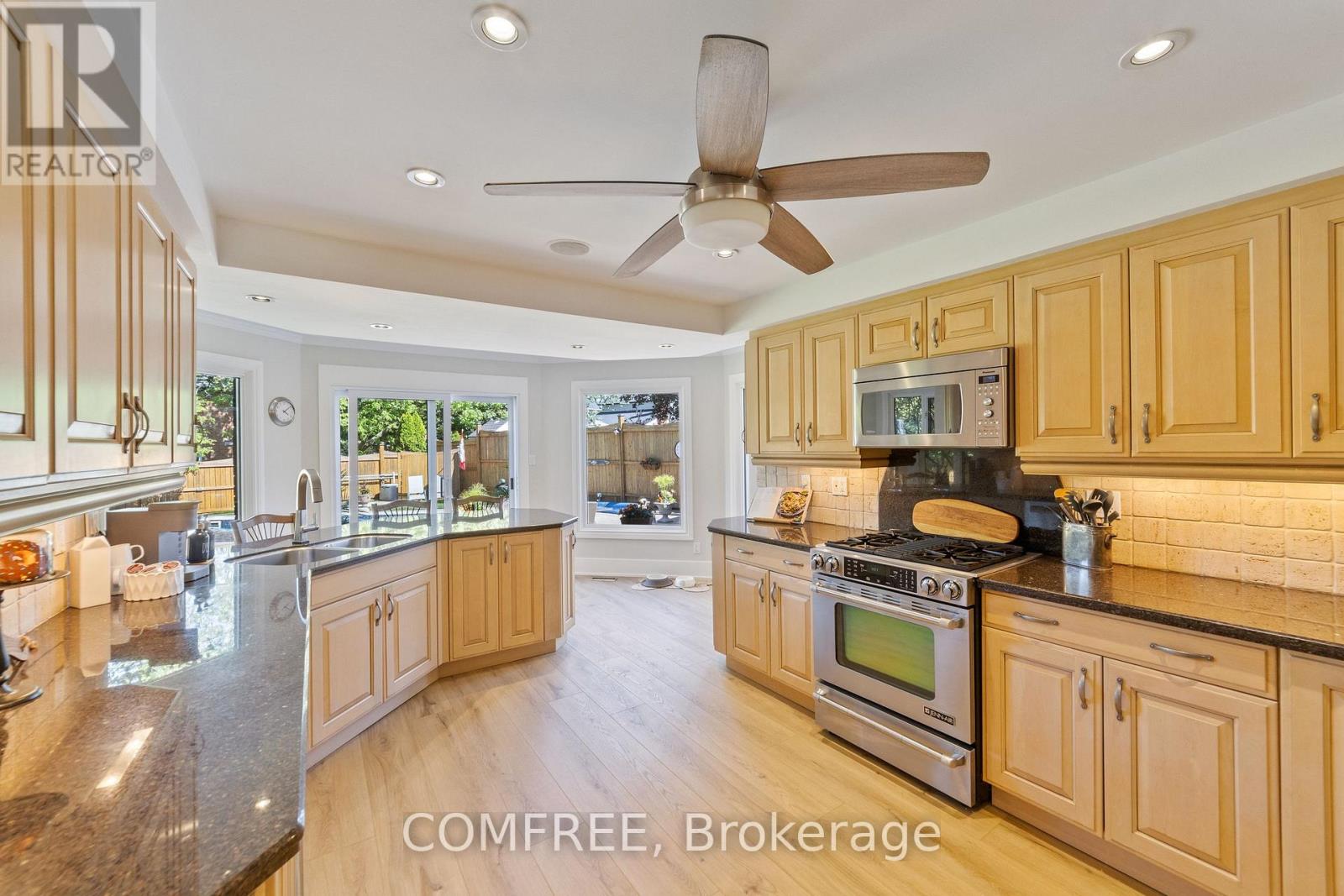 2131 Upland Drive Property Photo 9