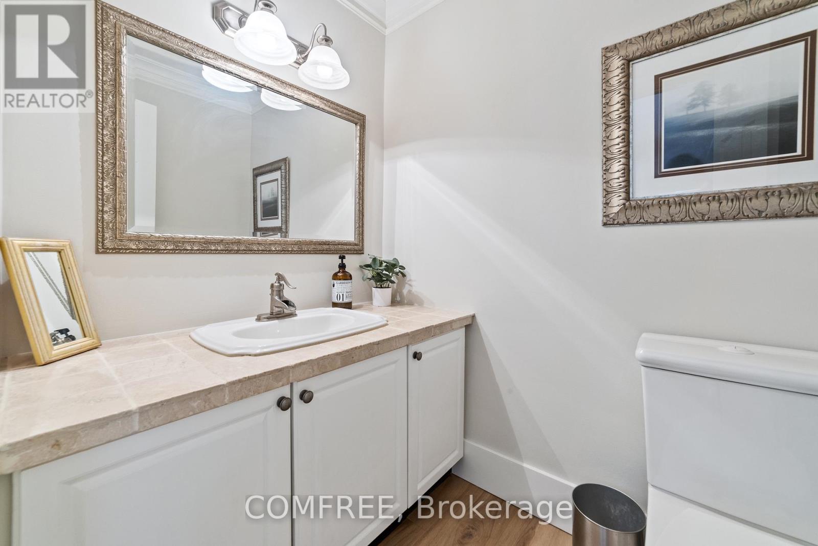 2131 Upland Drive Property Photo 12