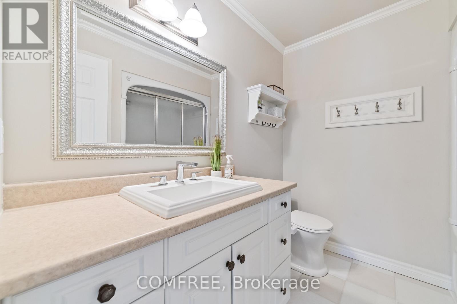 2131 Upland Drive Property Photo 22