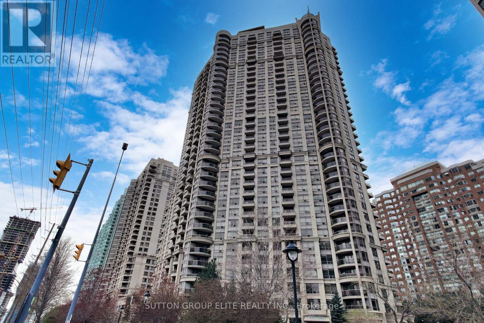 1511 - 310 Burnhamthorpe Road W Property Photo 1