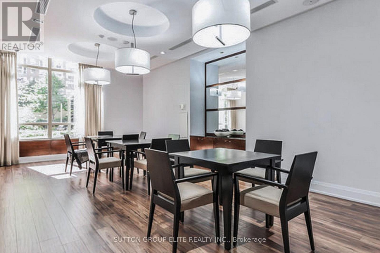 1511 - 310 Burnhamthorpe Road W Property Photo 22