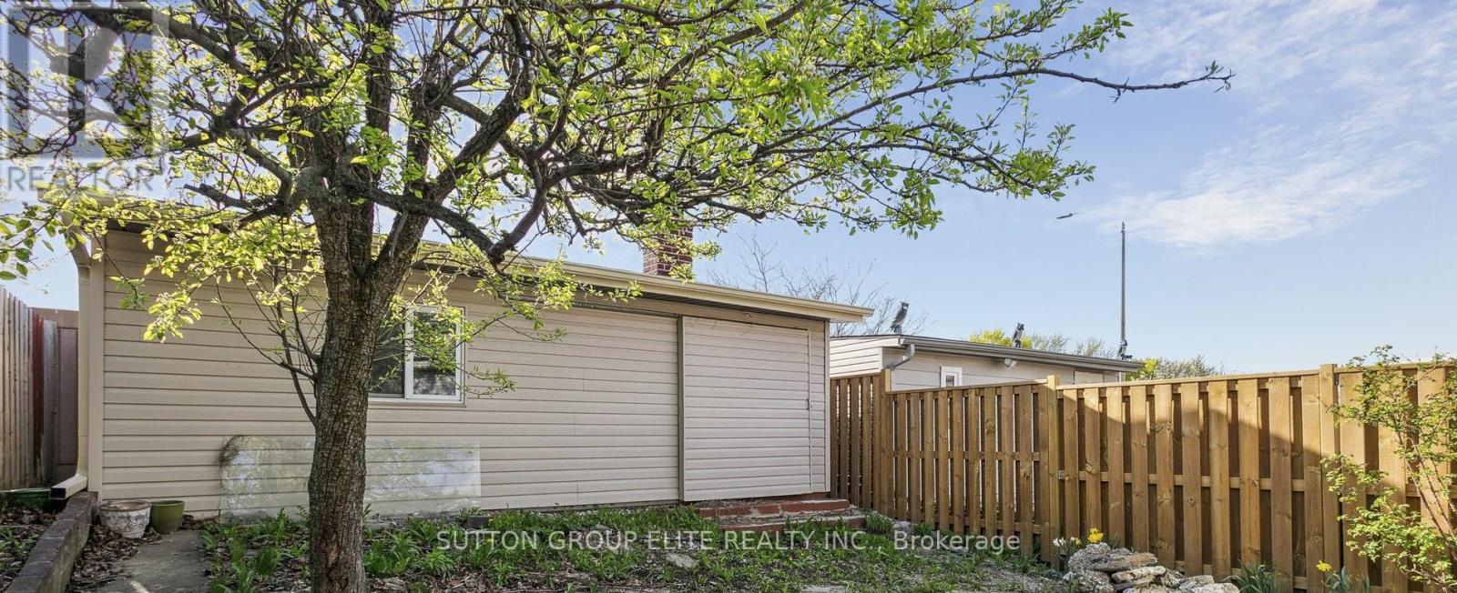 193 Ashridge Place Property Photo 37