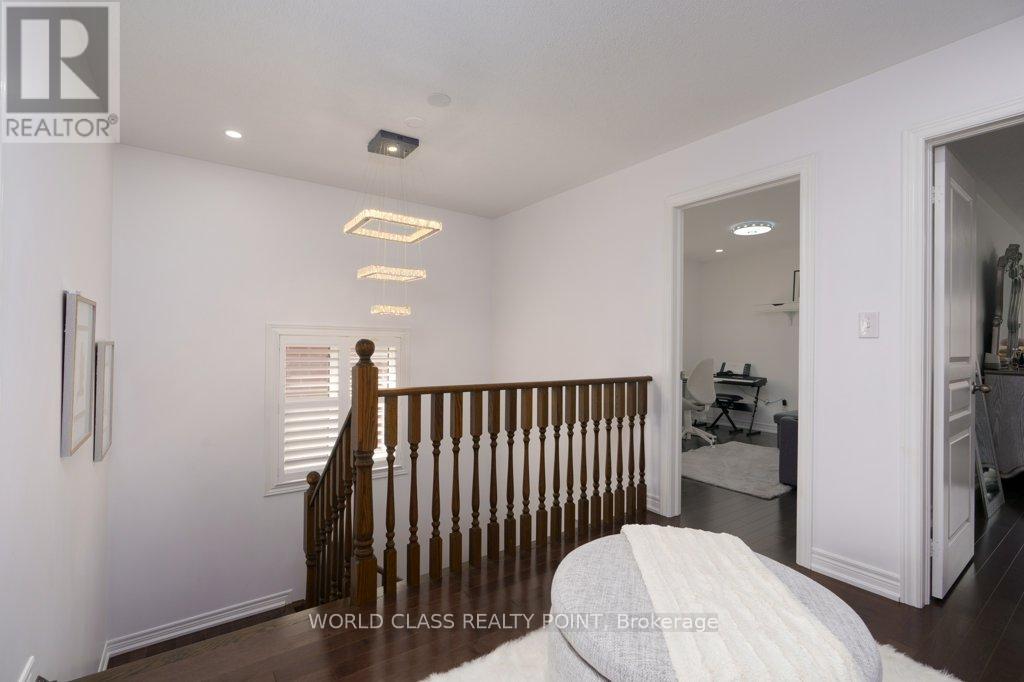 5550 Meadowcrest Avenue Property Photo 15