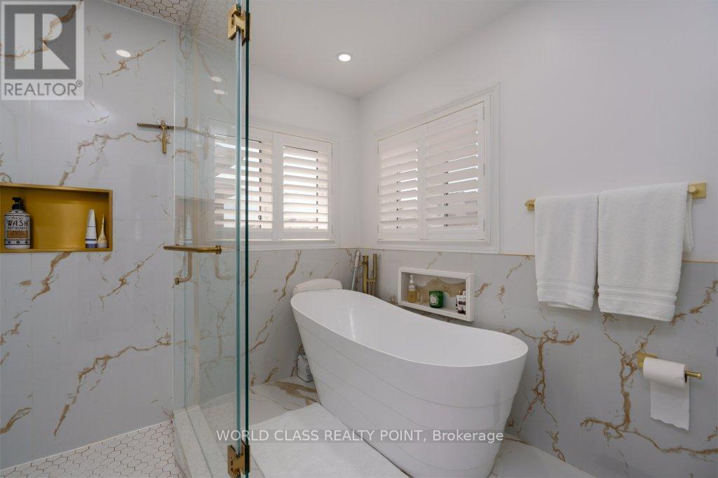 5550 Meadowcrest Avenue Property Photo 24