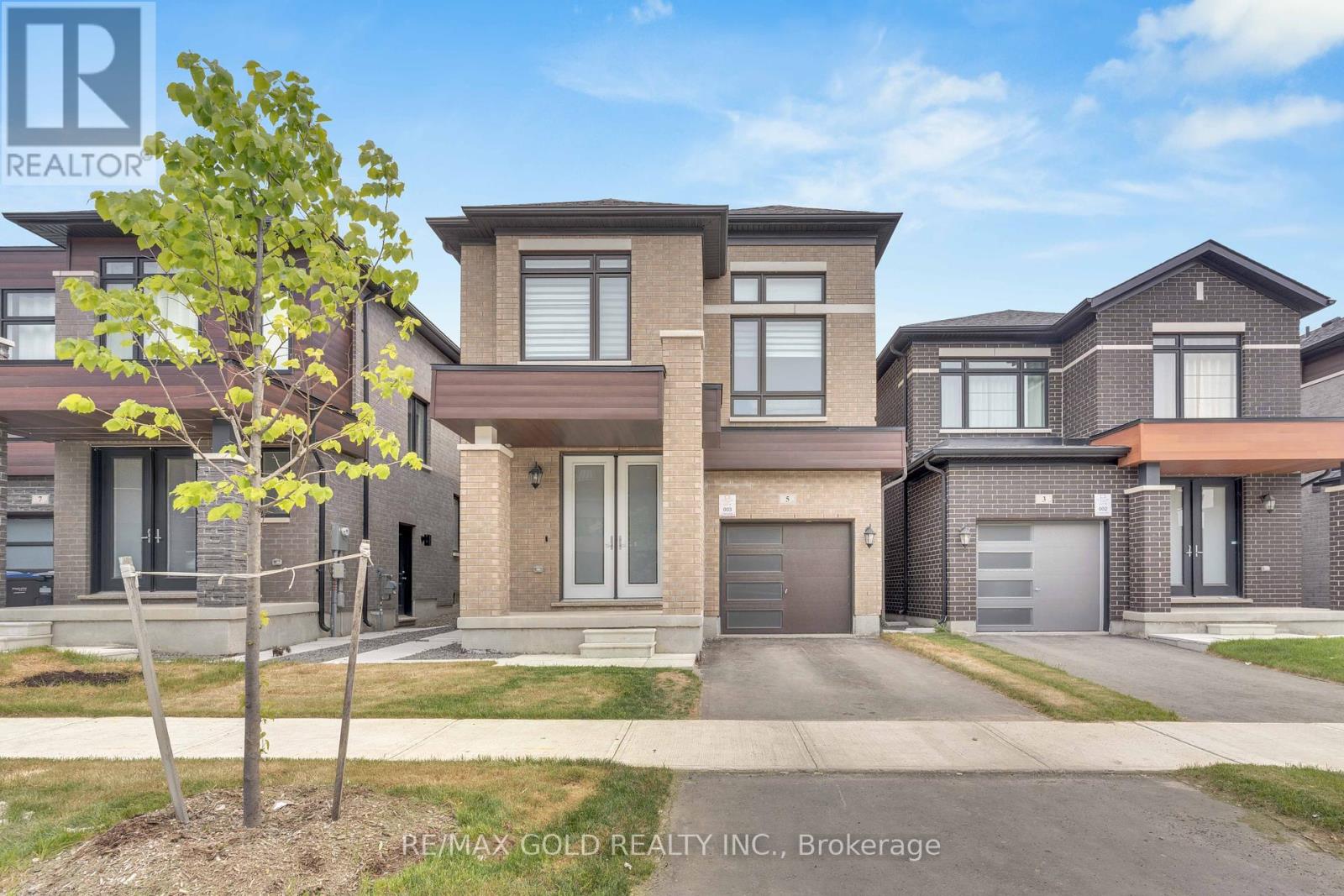 5 HAYDROP ROAD Property Photo 1