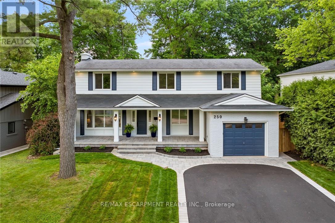 250 Linwood Crescent Property Photo 1