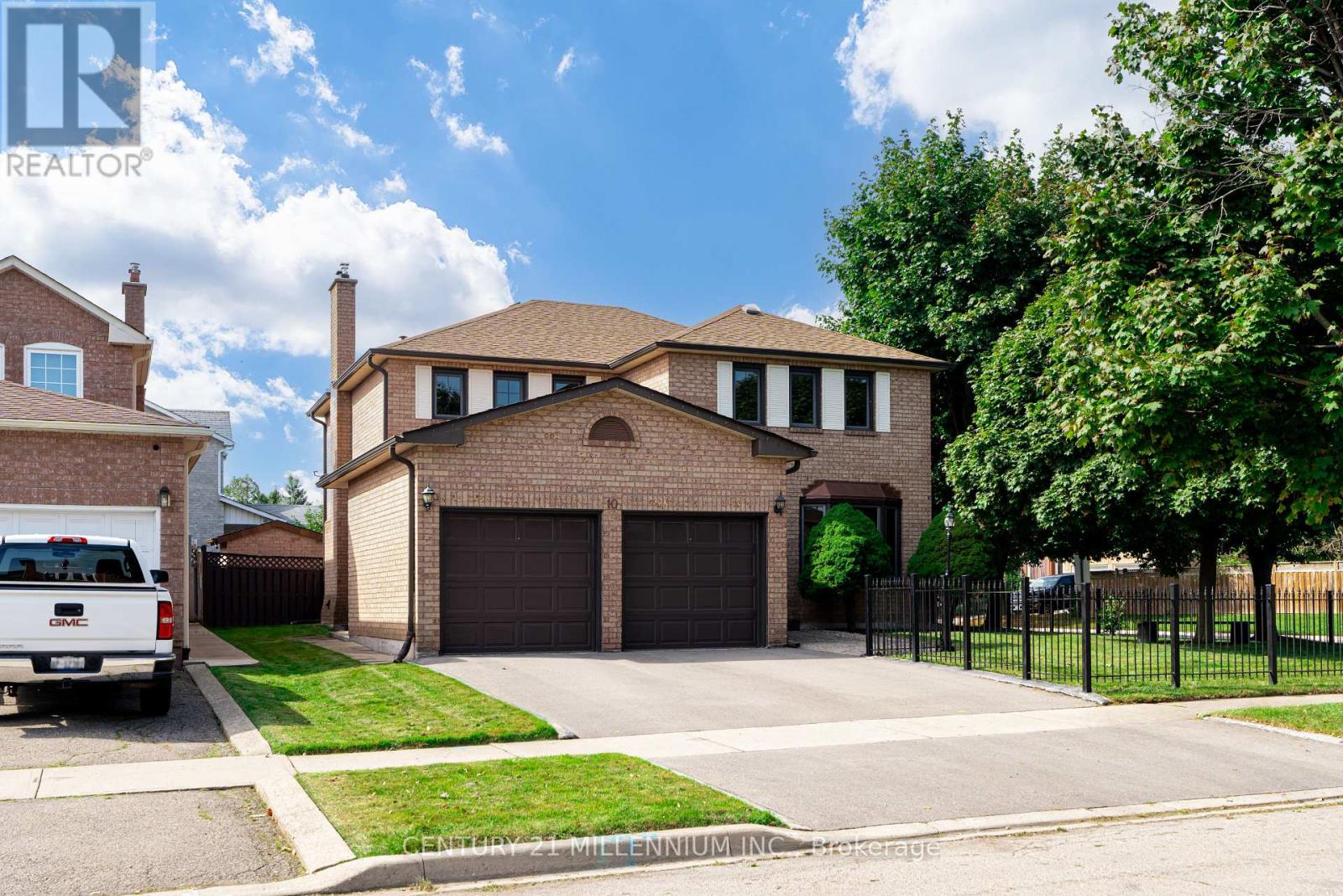 10 PHELPS DRIVE