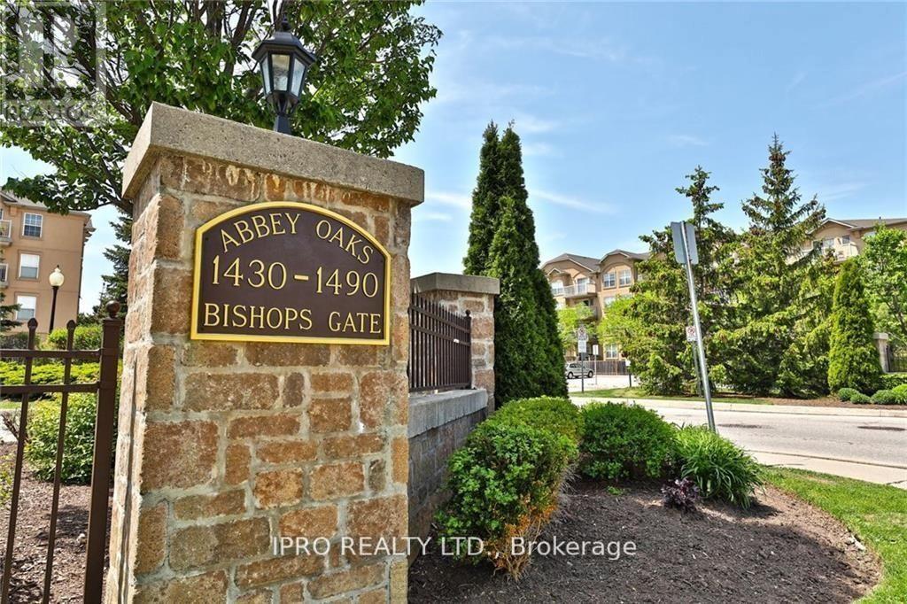 106 - 1490 Bishops Gate Property Photo 1