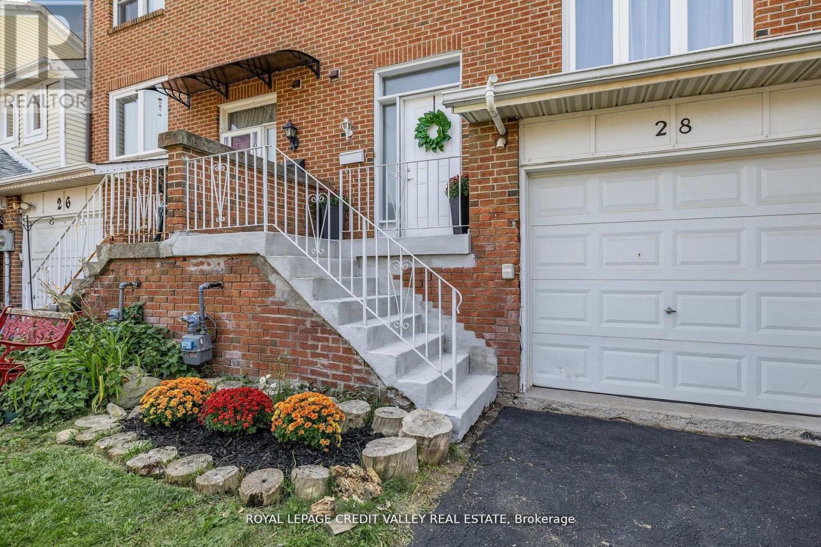 28 Kincaid Court Property Photo 1