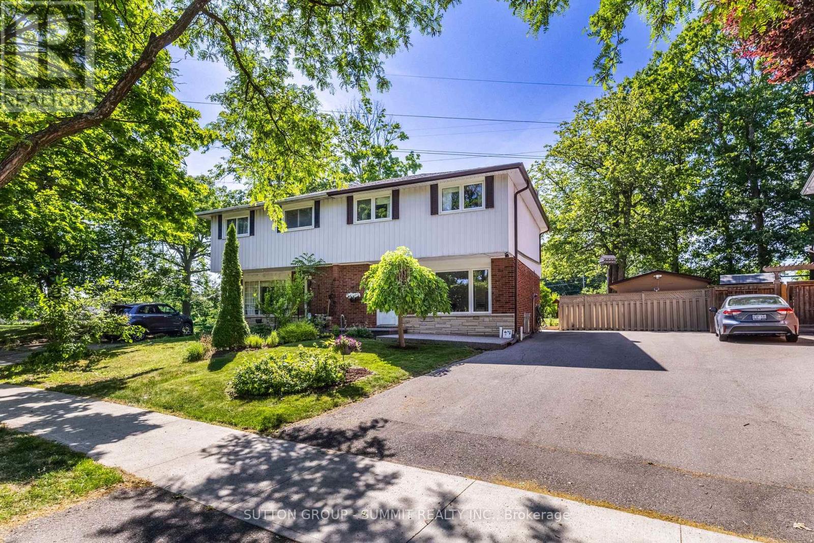 2411 Mount Forest Drive Property Photo 1