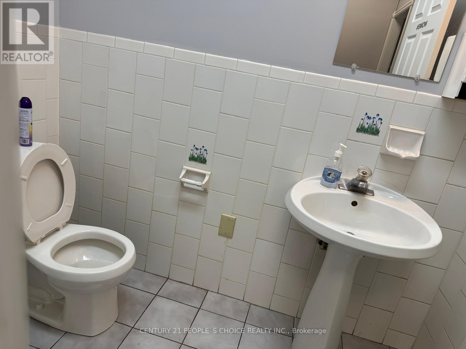 21 - 4801 Steeles Avenue W Property Photo 32
