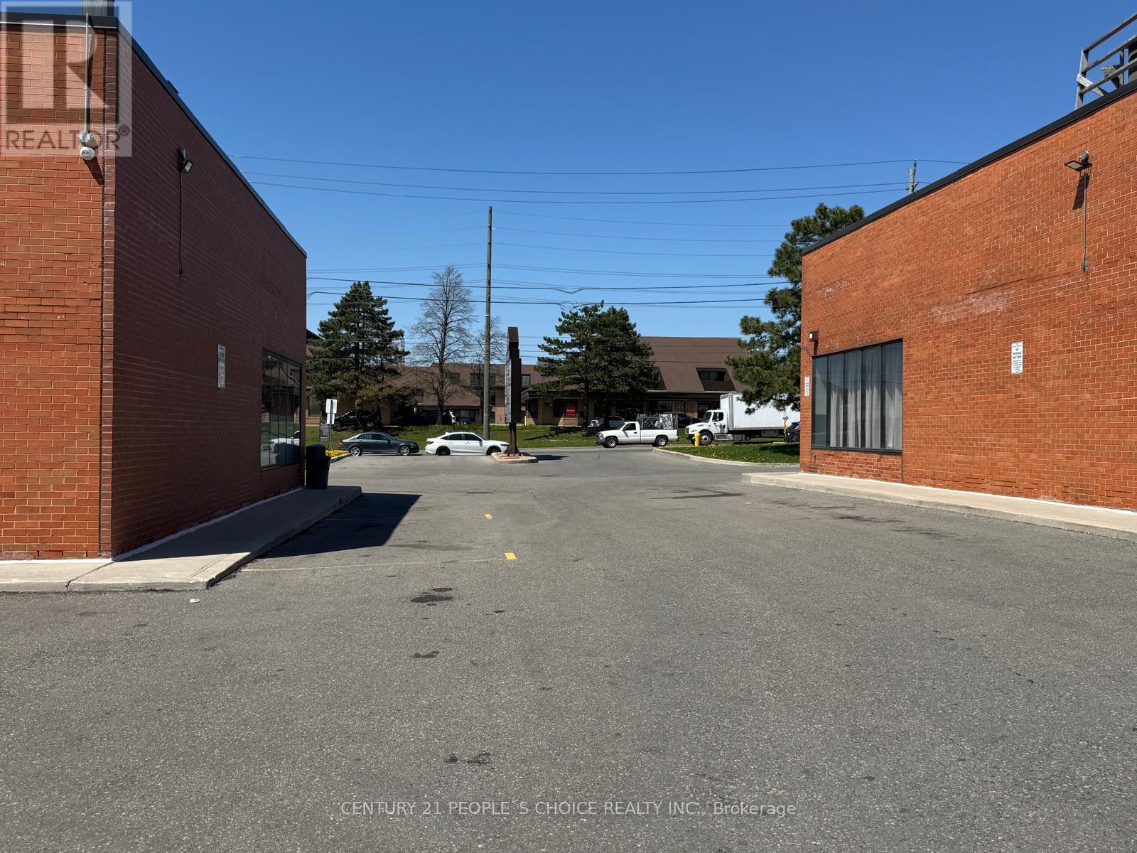 21 - 4801 Steeles Avenue W Property Photo 44