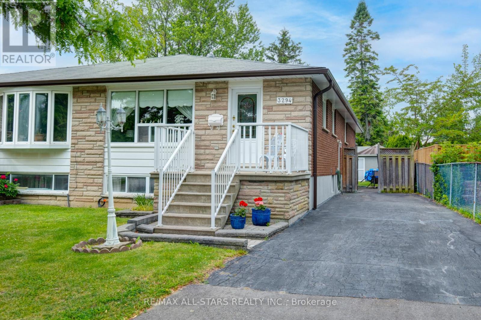 3294 KLAIMAN DRIVE Property Photo 1