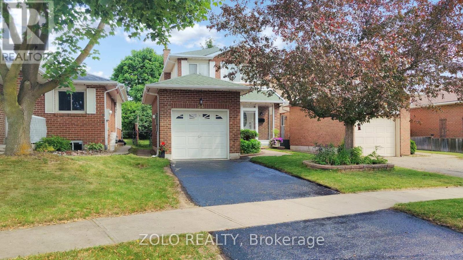 54 Luminous Court Property Photo 1