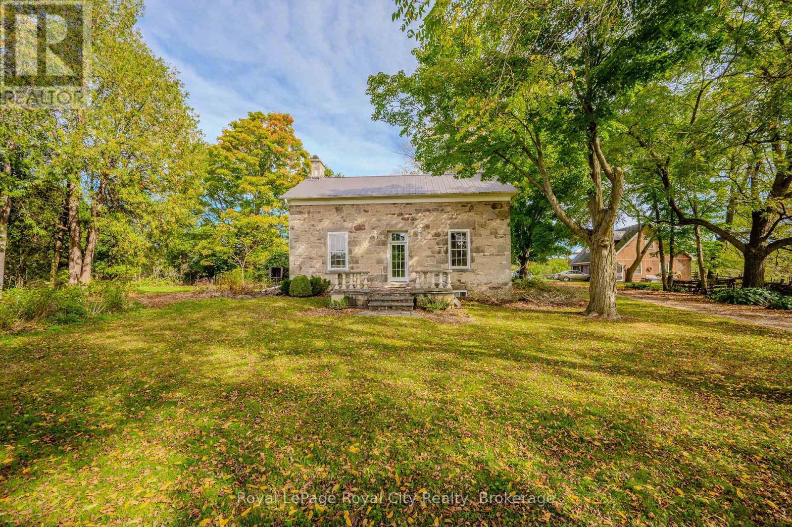 13265 Nassagaweya Puslinch Townline Property Photo 1