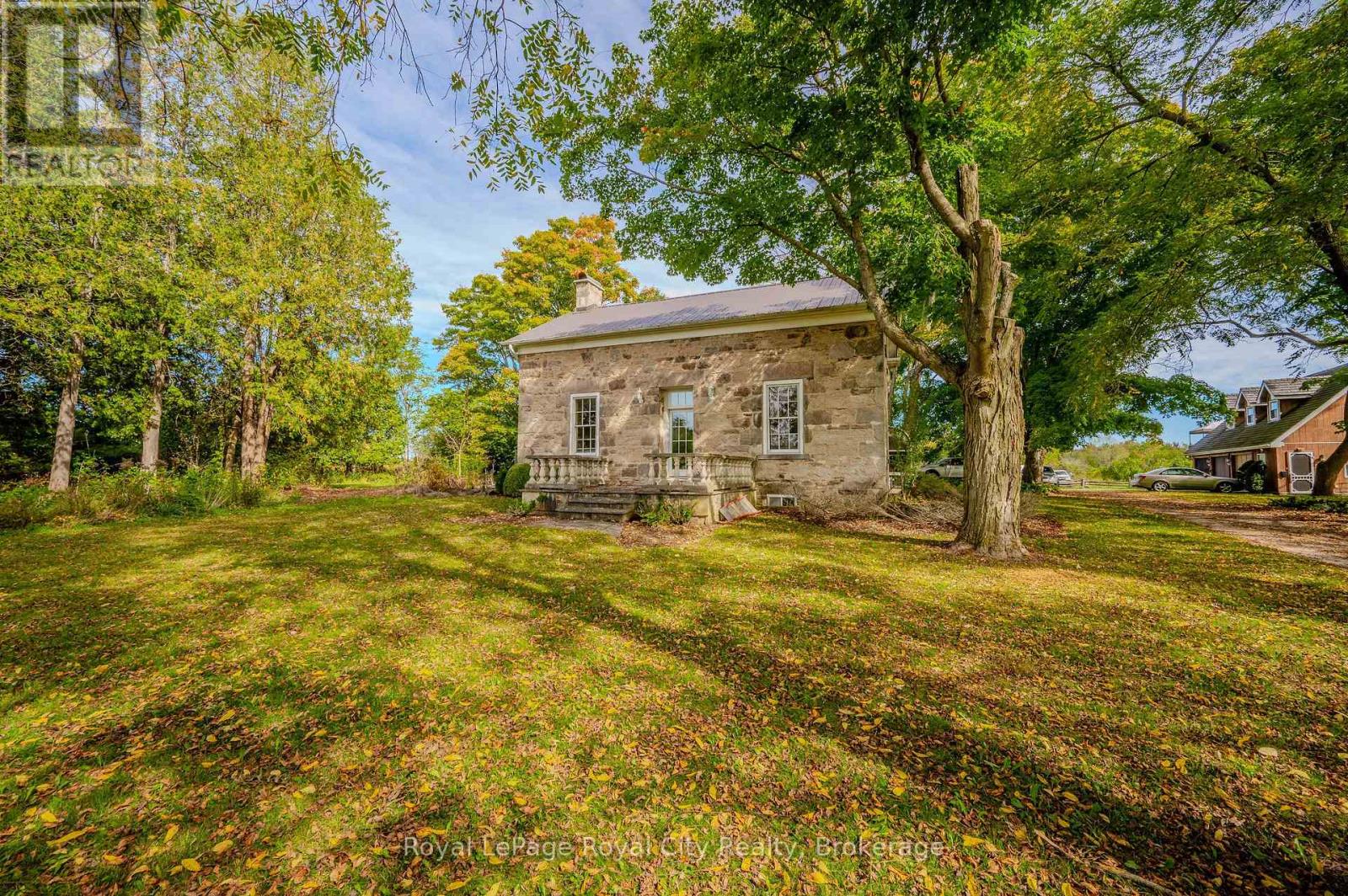 13265 Nassagaweya Puslinch Townline Property Photo 2