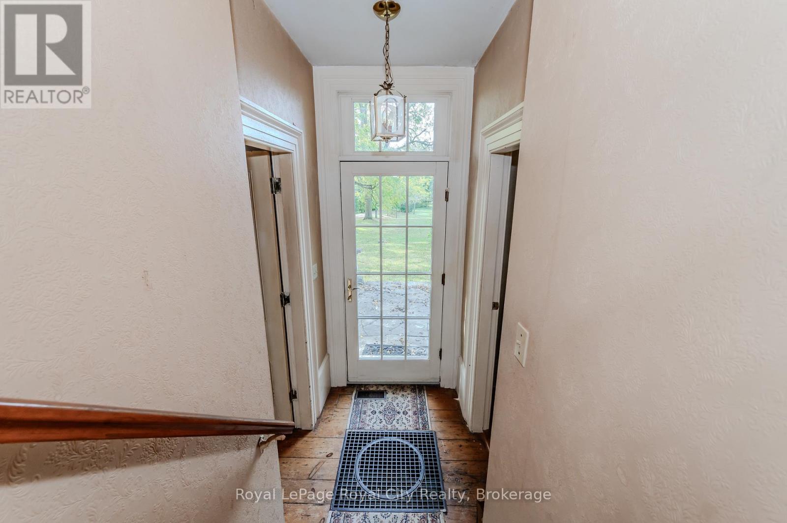 13265 Nassagaweya Puslinch Townline Property Photo 7