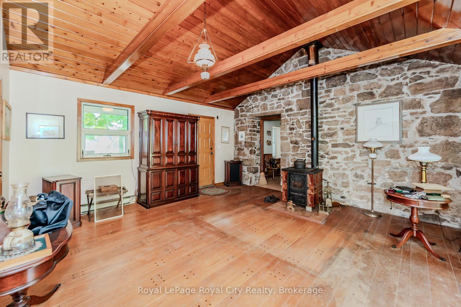 13265 Nassagaweya Puslinch Townline Property Photo 10