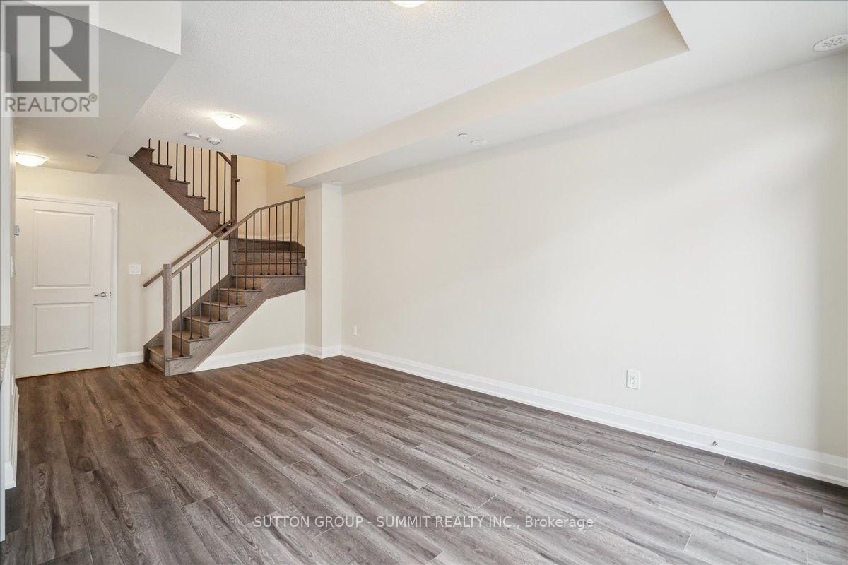 105 - 1593 Rose Way Property Photo 15