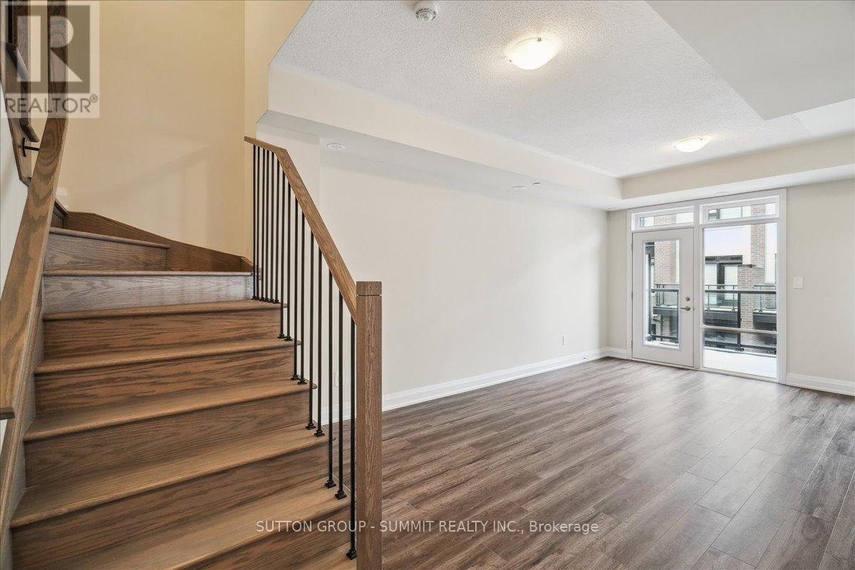 105 - 1593 Rose Way Property Photo 16