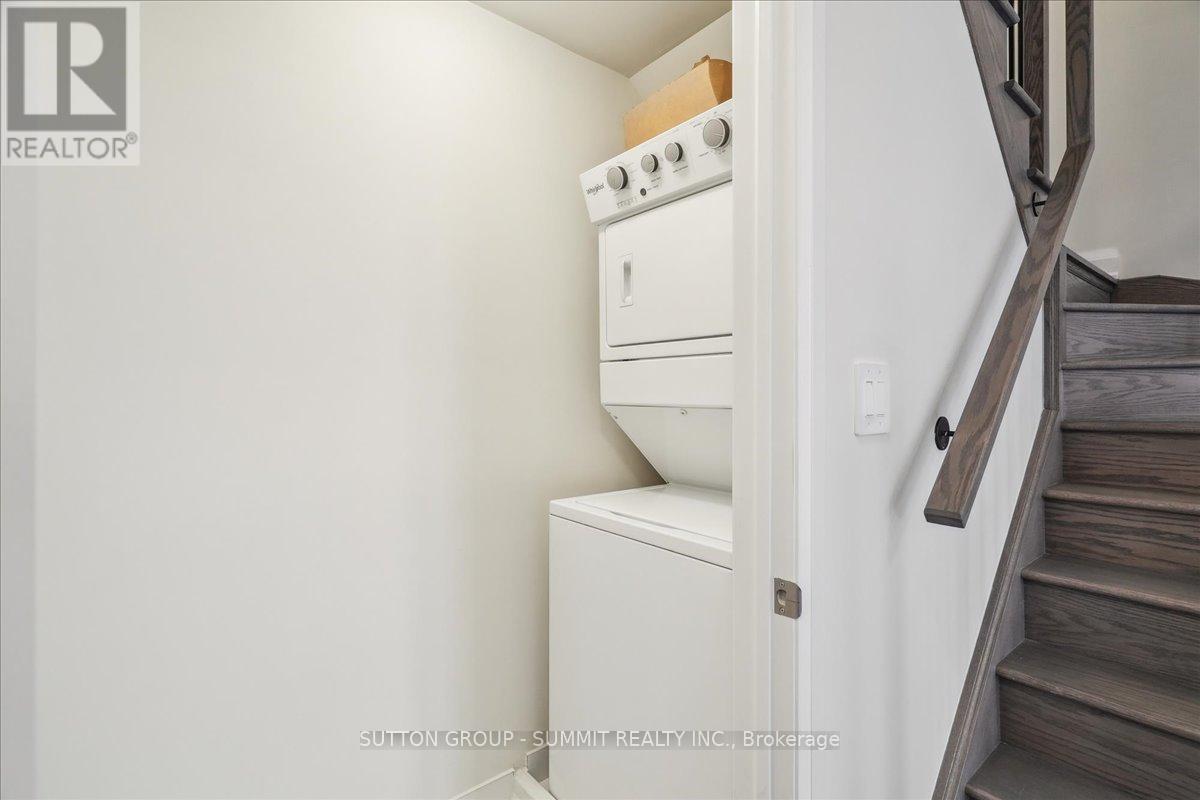 105 - 1593 Rose Way Property Photo 17