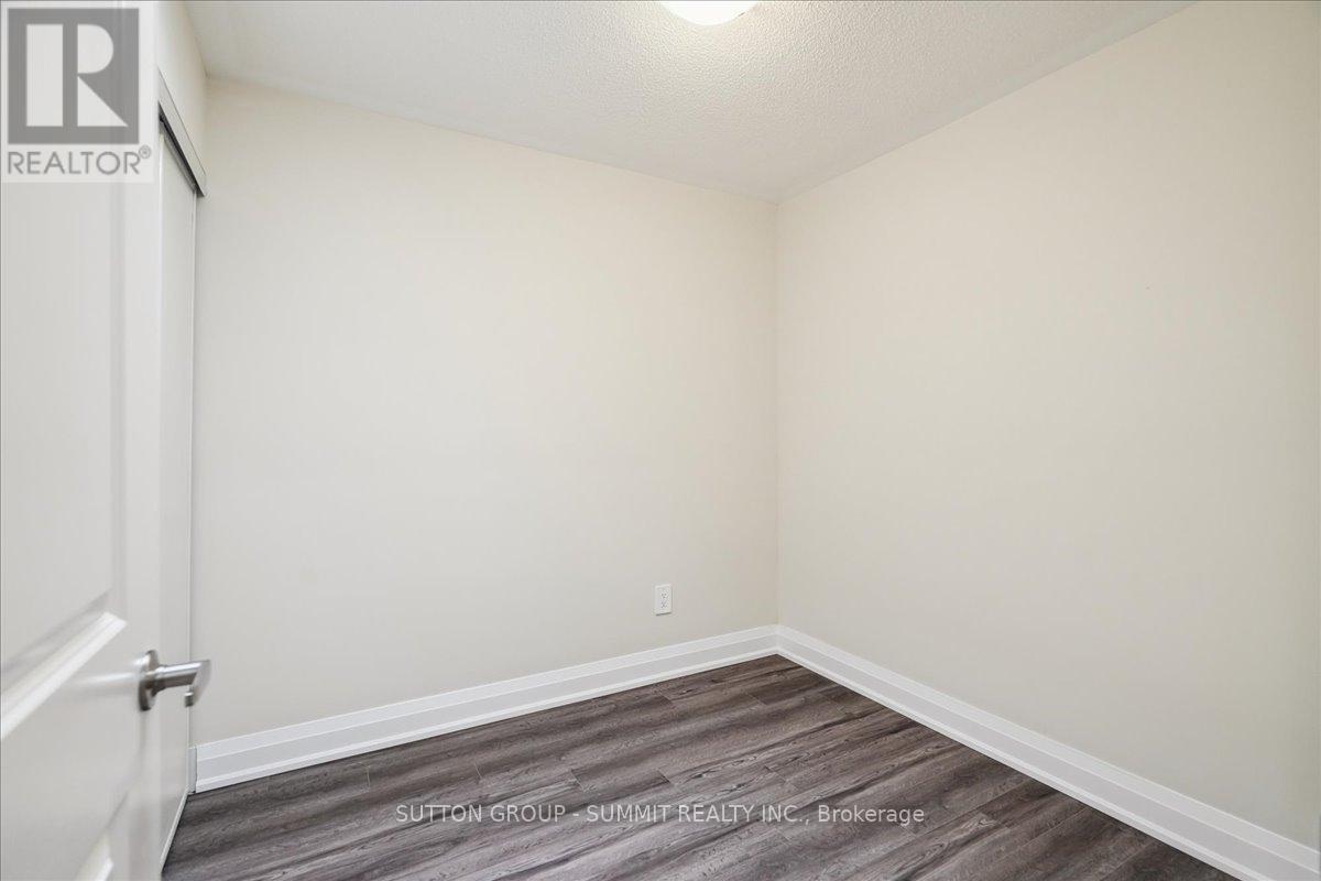 105 - 1593 Rose Way Property Photo 19