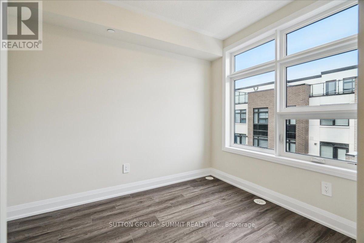 105 - 1593 Rose Way Property Photo 24