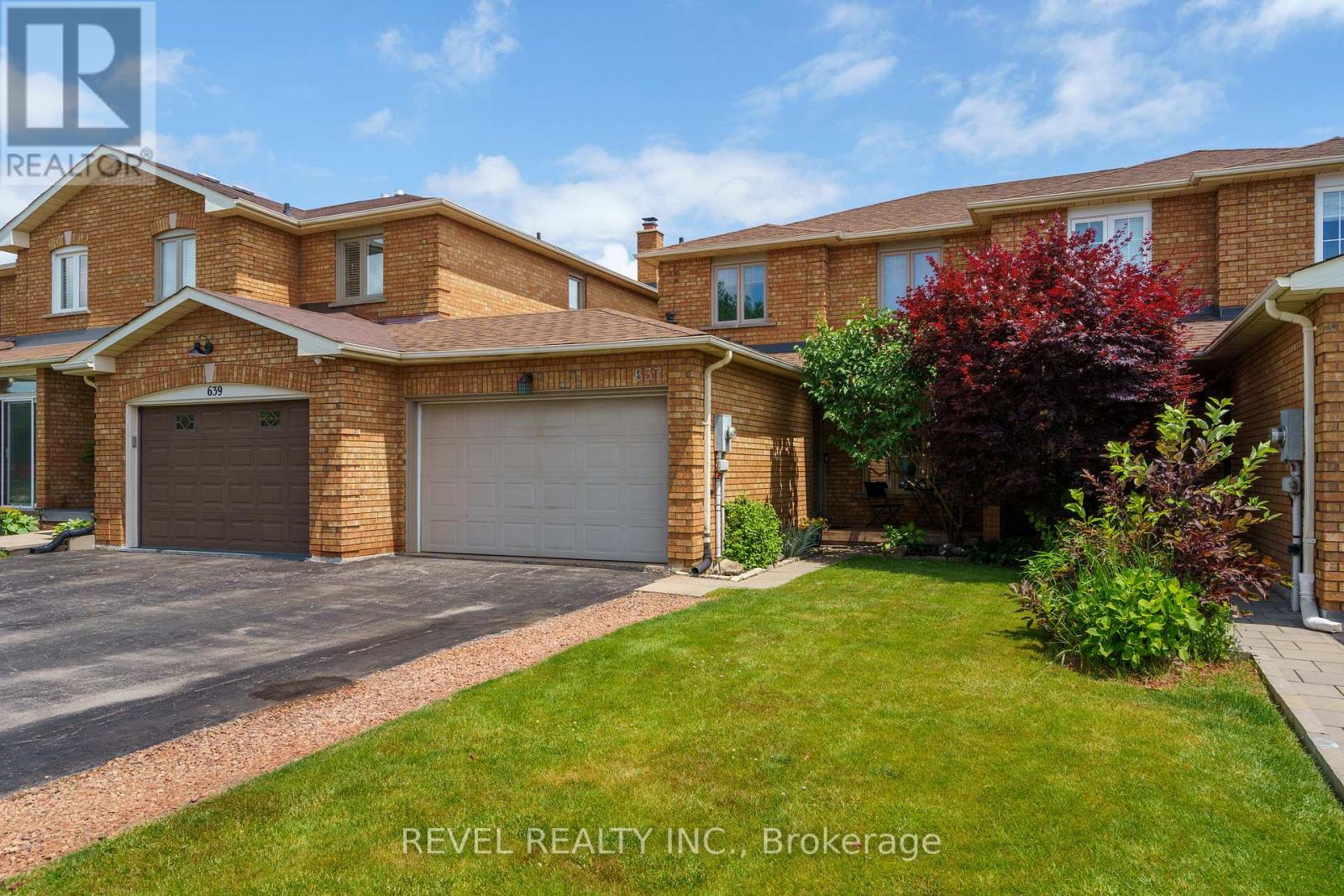 637 Amelia Crescent N Property Photo 1